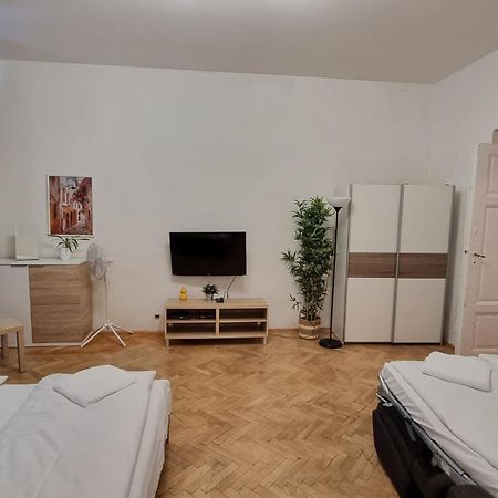 Apartment Krakovska 20 Prague Exterior photo